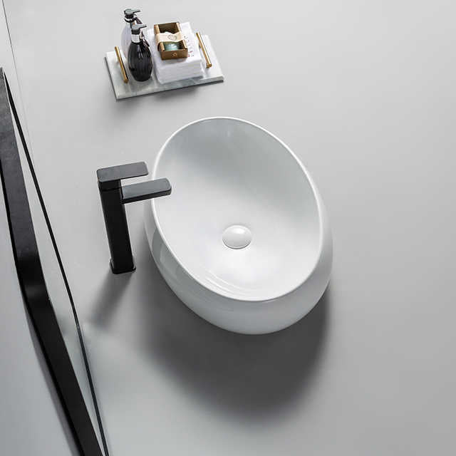 Round Ceramic Vessel Sink – Elevated Edge Design / White Finish